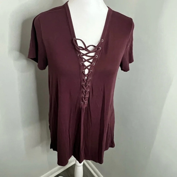 American Eagle Outfitters Tops - American eagle soft & sexy‎ tee